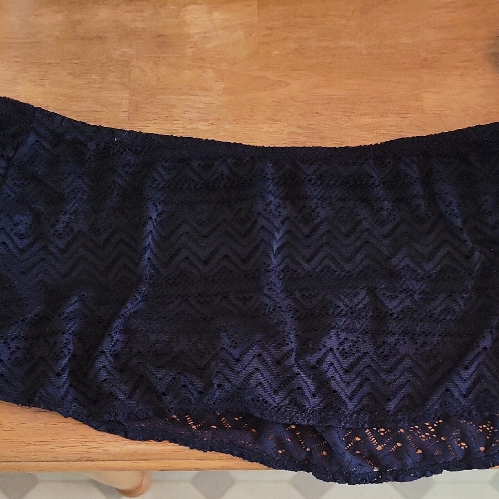 Catalina Elegant Black Lace Skirt